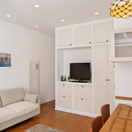 Madonella Apartment Con Terrazzo Bari Exterior foto